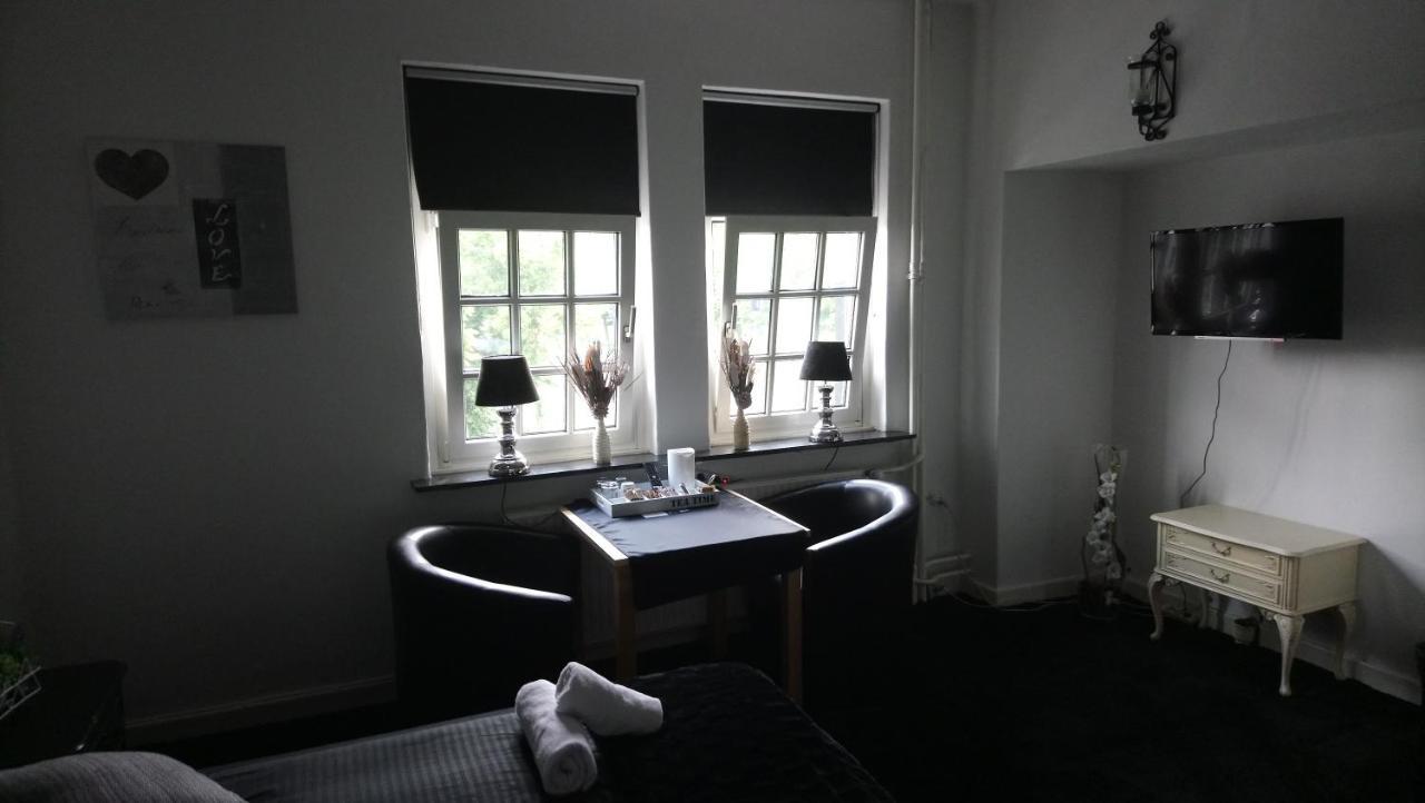Bed Und Breakfast "Die Perle Von Gronau" Gronau  Exteriör bild